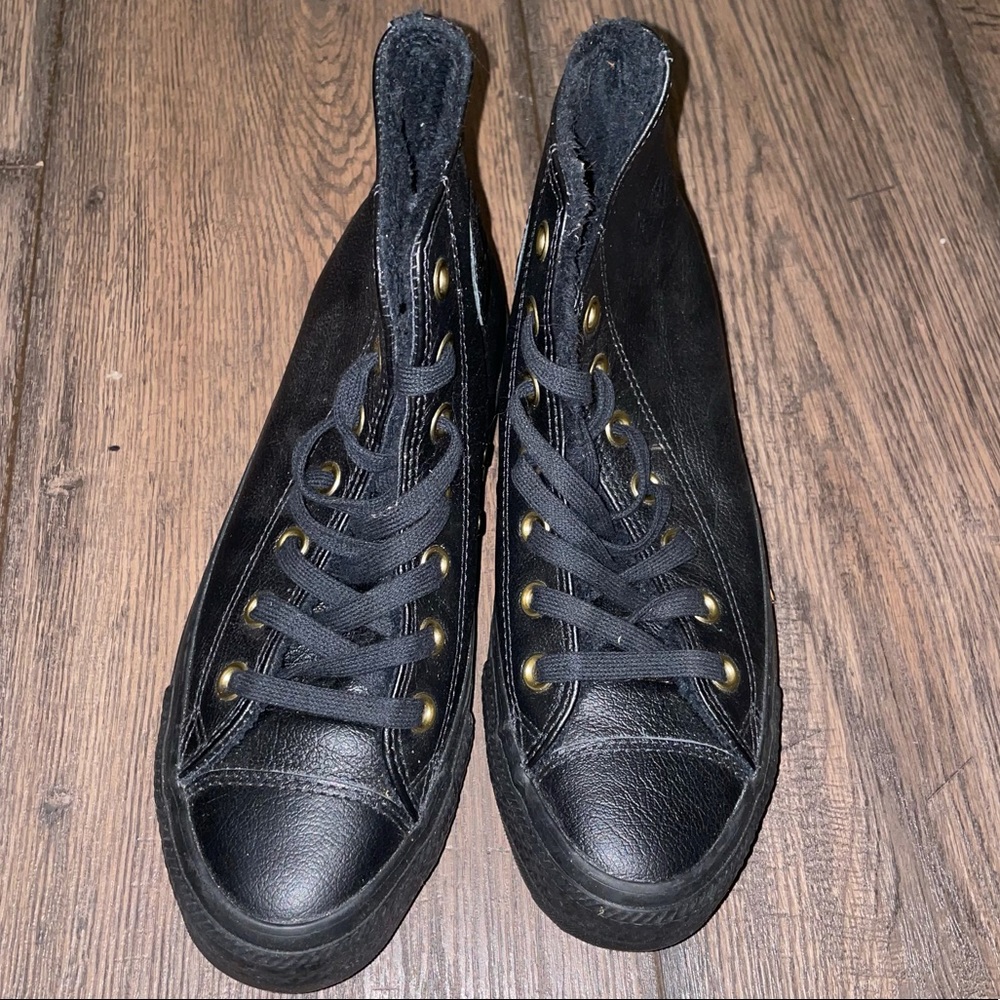 NWOB leather converse high tops